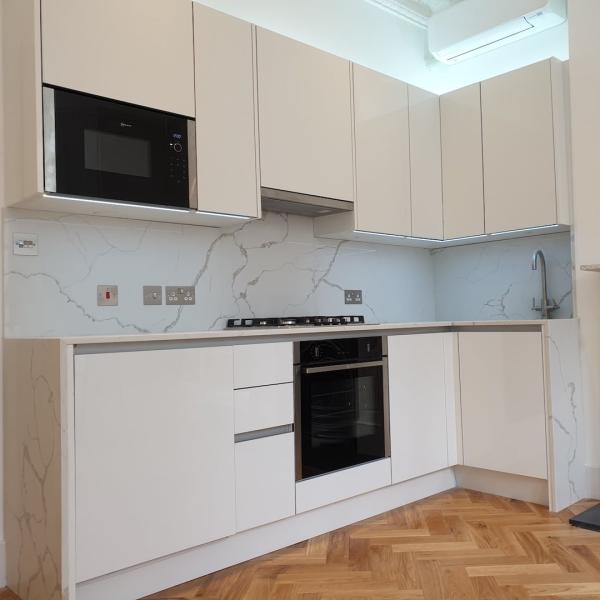 White High Gloss Cupboard Acrylic Kitchen Cabinet Modern Modular