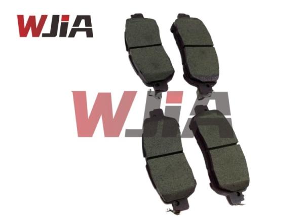 D1060-5RF0A Ceramic Car Brake Pads For Nissan KICKS P15