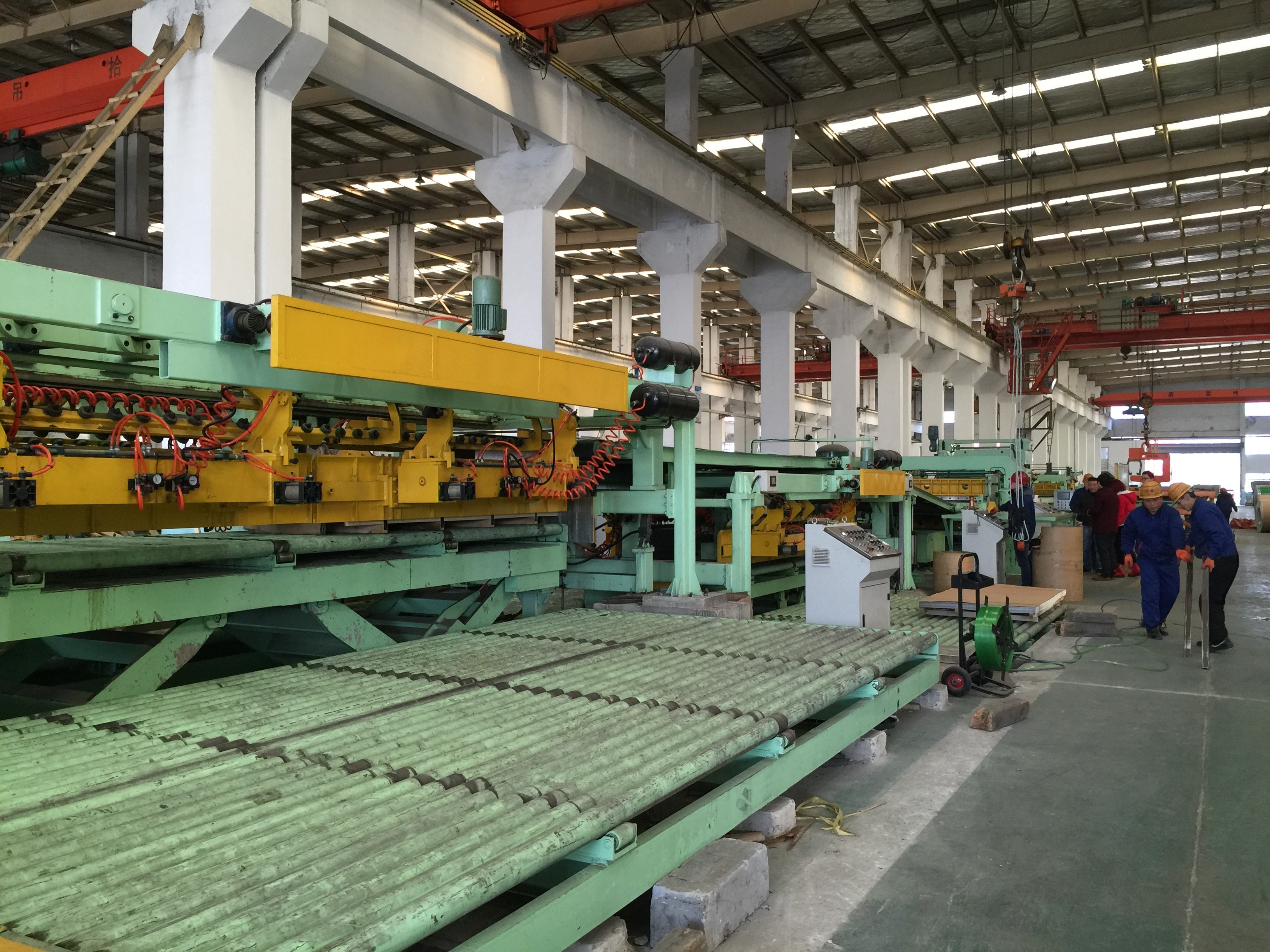 Холодно проката ASTM A240 AISI 304 Нержавеющая сталь катушка полоса 0,3-3mmTISCO 1/2H 3/4H Тепловая обработка