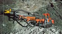 Forage compact Jumbo Rock pour la profondeur du trou 2,7 m Diamètre de forage 43 - 76 mm