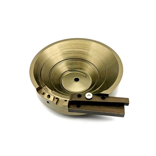 Почищенные щеткой OEM части CNC ISO9001 подвергая механической обработке латунны