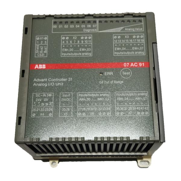 07AC91 GJR5252300R0101 ABB AC31 Módulo de E/S analógico 8AC 24VDC CA U/I de 12 bits + señal