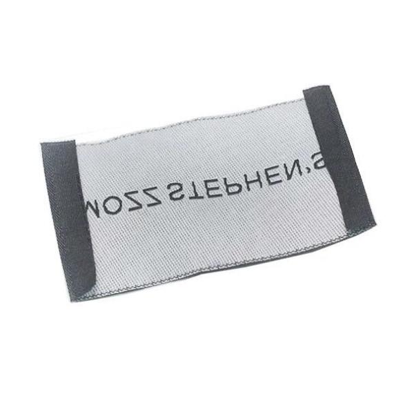 Fashion Woven Fabric Labels / Customized End Fold Sew On Clothing Labels
