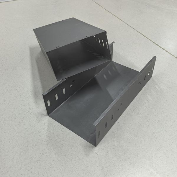 Alta durabilidad de la bandeja de cable de alambre a prueba de llamas para una resistencia a la corrosión duradera en entornos industriales