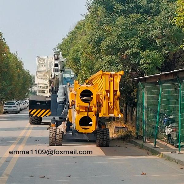 2527 Fast Self Erecting Tower Crane Automatic Crane 2 tons Capacity Mobile Type