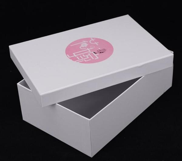 Wholesale printed luxury cardboard carton shoe flower paper gift packaging shipping boxes custom logo subscription box m