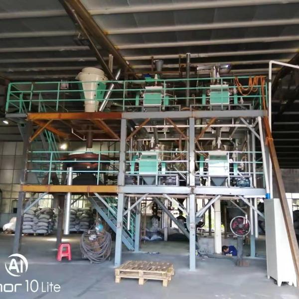 Floor Mounted Activated Carbon Plant Equipment Customized Systems Offering Operation and Easy Maintenance for Industrial Usage