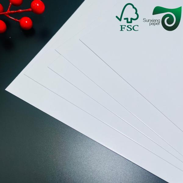Cartón de chipboard estucado blanco FSC de doble cara GC1 para embalaje y aplicaciones de tarjetas