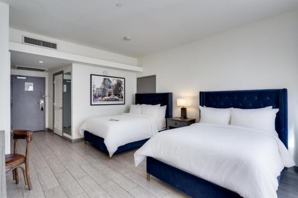 Da Nang hotel American style bedroom furniture set by Fabirc upholstered queen bed with leisure armchairs and wood table