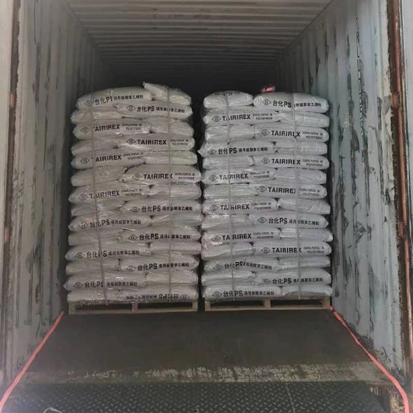 HB All Color General Purpose Polystyrene Flammability 1.5mm Lzod Impact Strength 1.7-1.9kg/cm2 Tensile Modulus 3300-3400MPa