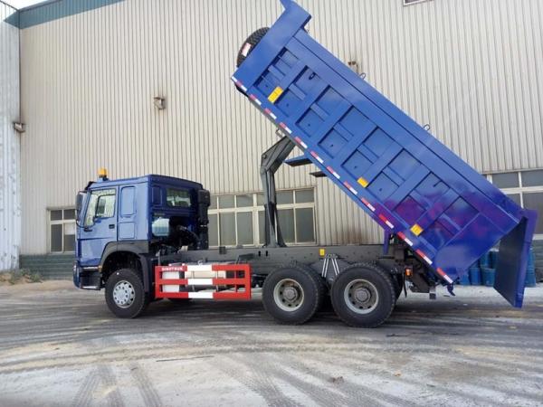 Famous SINOTRUK HOWO 6*4 Dump Truck , Diesel Fuel Type Heavy Commercial Trucks
