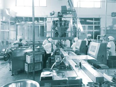 Pode a máquina de embalagem de aço inoxidável do pesador do produto comestível