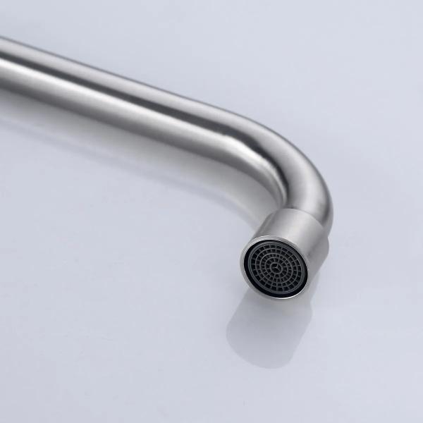 Cromo acabamento de aço inoxidável cozinha torneira misturador com água fria quente e desviador