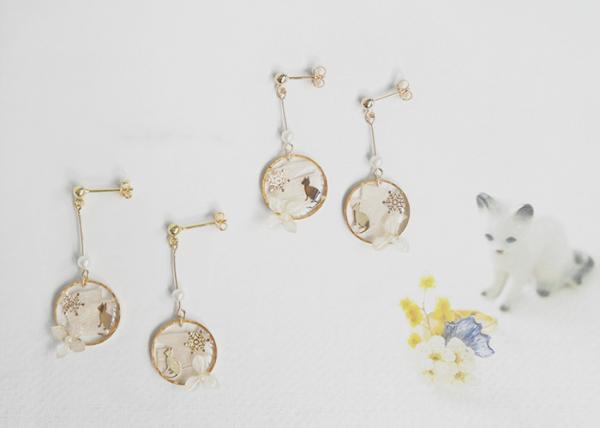 Dream Cats Pure 1cmx3cm Wedding Used 14K Gold Pearls Real Flowers Ear Studs