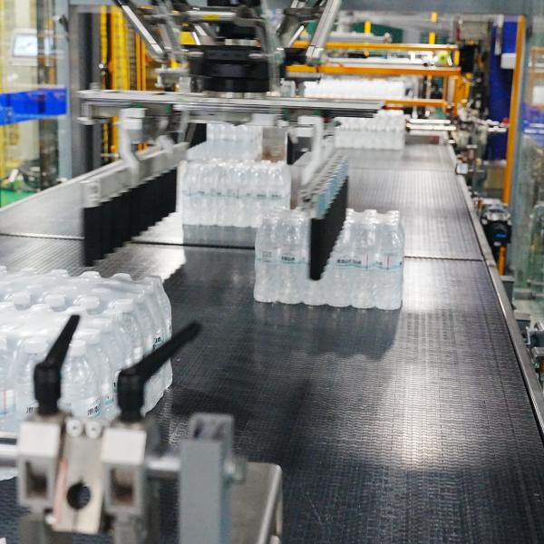 Système de palettisation automatique pour les bouteilles d'eau OEM