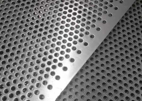 Low Carbon Steel Perforated Wire Mesh For Decoration Construction