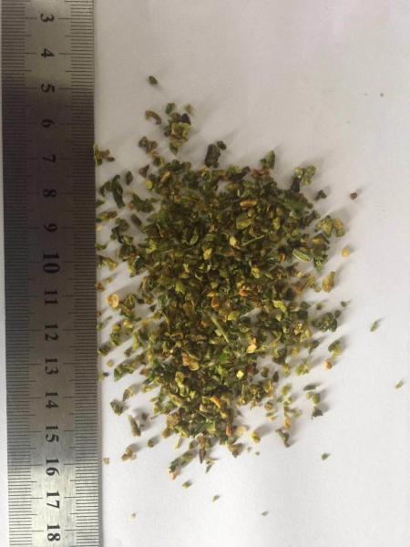 FDA Dried Green Bell Pepper Flakes 9*9mm Max 7% Moisture Dry Cool Place Storage