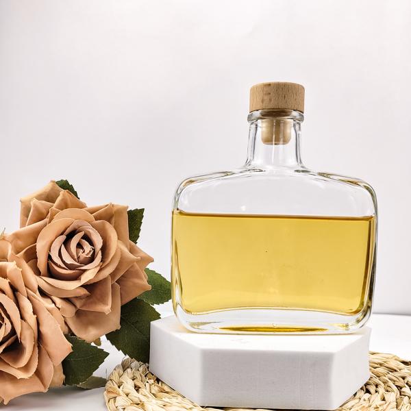 Glass Collar Square Flat Shoulder Cork Top Liquor Bottle for Special Design Packaging