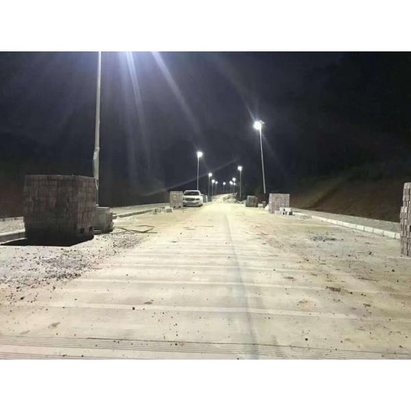 High Brightness Outdoor Solar Street Lights , Solar Powered Parking Lot Lights 2260lm