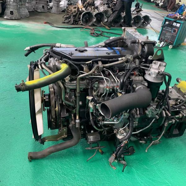 Automotive diesel Engine 4HK1T Engine for Sale Complete Engine for Isuzu