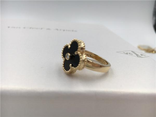 Vintage redondo Alhambra do anel de ouro do diamante/ônix 18K para o casamento/acoplamento