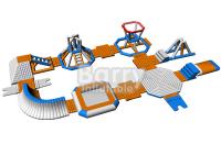 Le parc aquatique gonflable de jeux de sport aquatique d'été/parc aquatique durable recourt