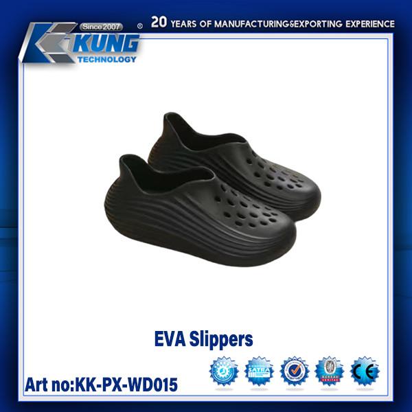 Chaussons de salle de bain EVA antidérapants légers Séchage rapide pour les voyages à domicile Options multicolores Matériaux écologiques