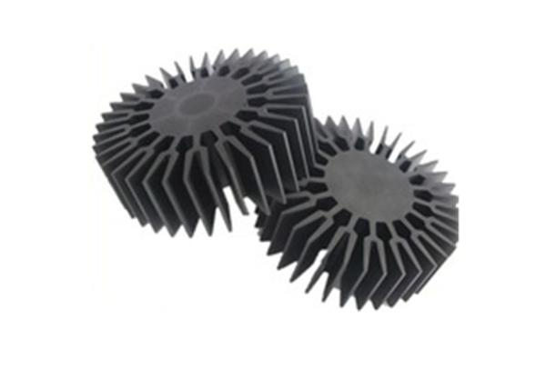 Dissipadores de calor de alumínio anodizados do girassol 6063 T5 para a inversão térmica