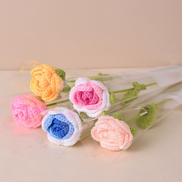 Handmade Knitted Rose Artificial Flowers, Crochet Floral Bouquet, DIY Yarn Knitting, Handcrafted Hook Flower Arrangement