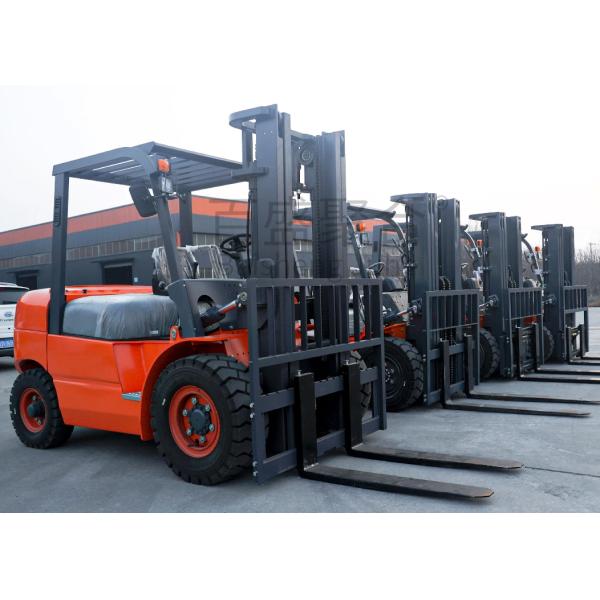 Хранилище холодов логистического склада с сетчатой структурой длинного протяжения и дизайном AutoCAD