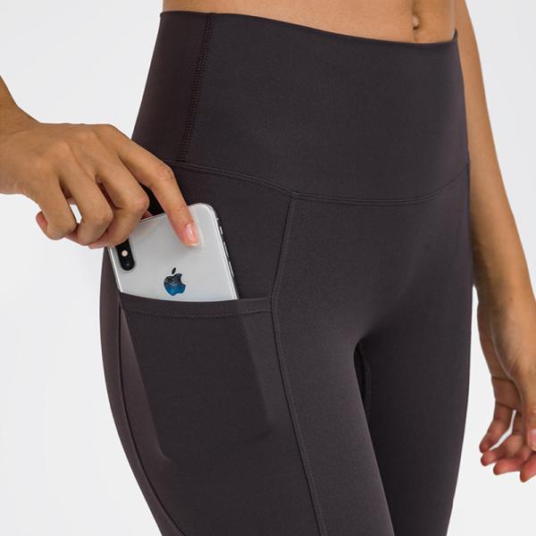 Hip Lifting High Waisted Tights Pants Nylon Women's Yoga Pants With Side Pockets