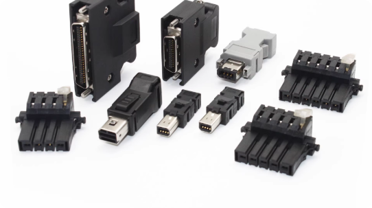 Moog ITT Servo Motor Connector with 1000V Voltage Rating and 10PIN Insulation Resistance for Industrial Automation