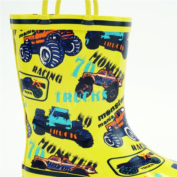 Anti Abrasion Kids Waterproof Rain Boots , Truck Printed Slip On Rain Booties