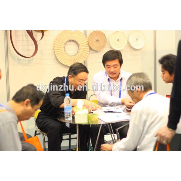 Замок регулирует полируя машину