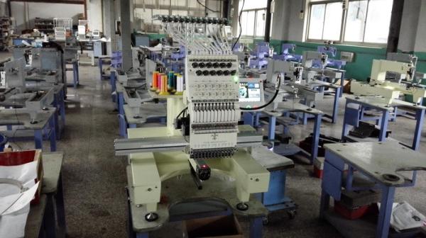 Compact One Head Cap Embroidery Machine With Dahao 285A Computer Lightweight