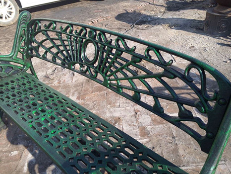 Outdoor Furniture Moose Metal Park Benches , Cast Iron Garden Chairs For Park