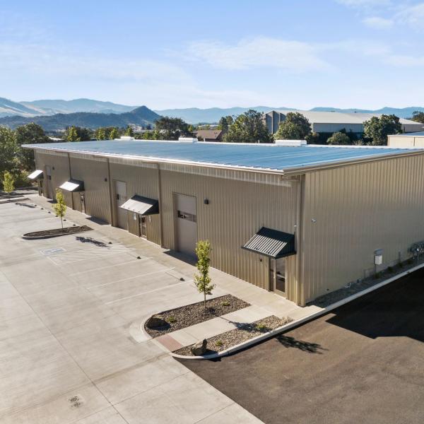 Steel Structure Storage Warehouse Building Customized for Cold Storage Facility