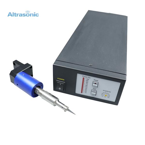 Programmable ультразвуковой автомат для резки 30khz установил на робототехническую руку