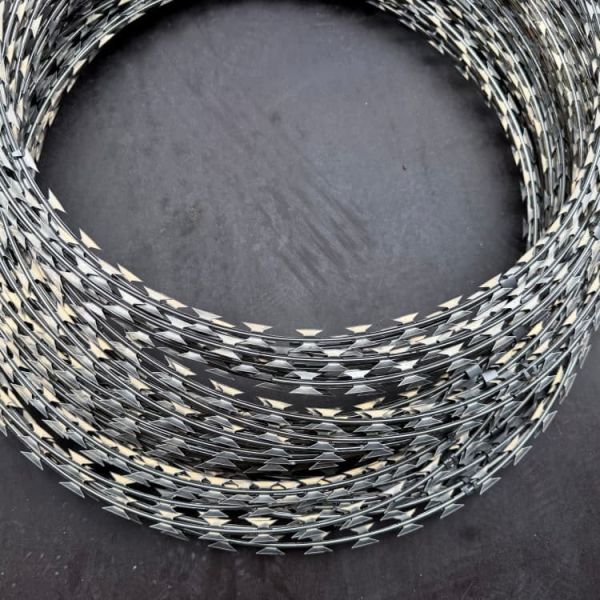 Hot-Dip Galvanized Flat Razor Wire / Anti-Climb Coil for Residential Wall
