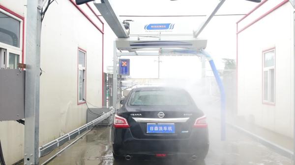 New Risense Single Arm Touchless Car Wash Machine 360 Degree