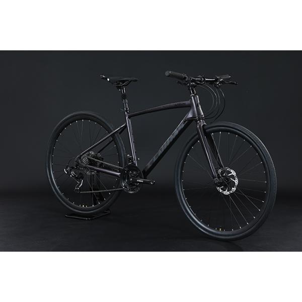 Vélo d'aventure 700*35C avec pédale ordinaire et fourche en aluminium