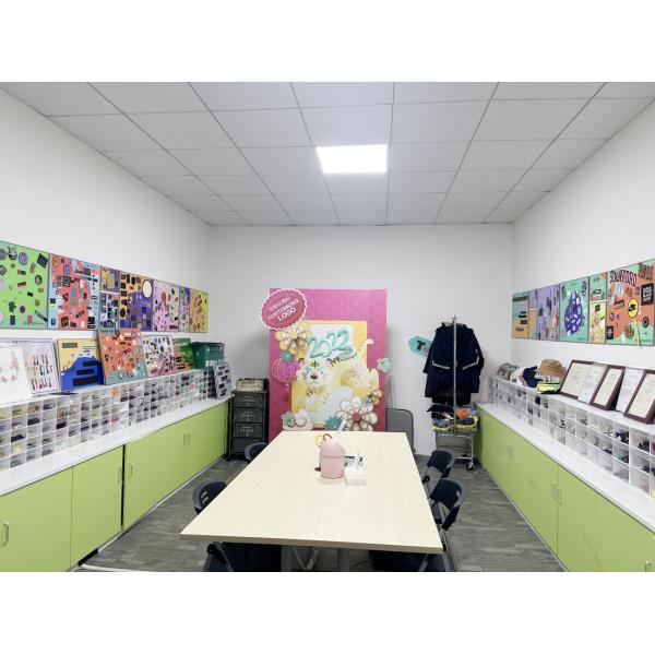 Устойчивое белое печать шелковые этикетки экрана печать чернила на бархатные этикетки