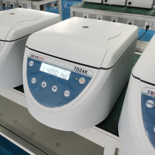 High Performance Tabletop Lab Centrifuge Machine , Automatic Balancing Low Speed Centrifuge