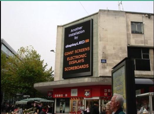 Aluminium ou fer mené extérieur électronique du panneau d'affichage de publicité P10 1R1G1B