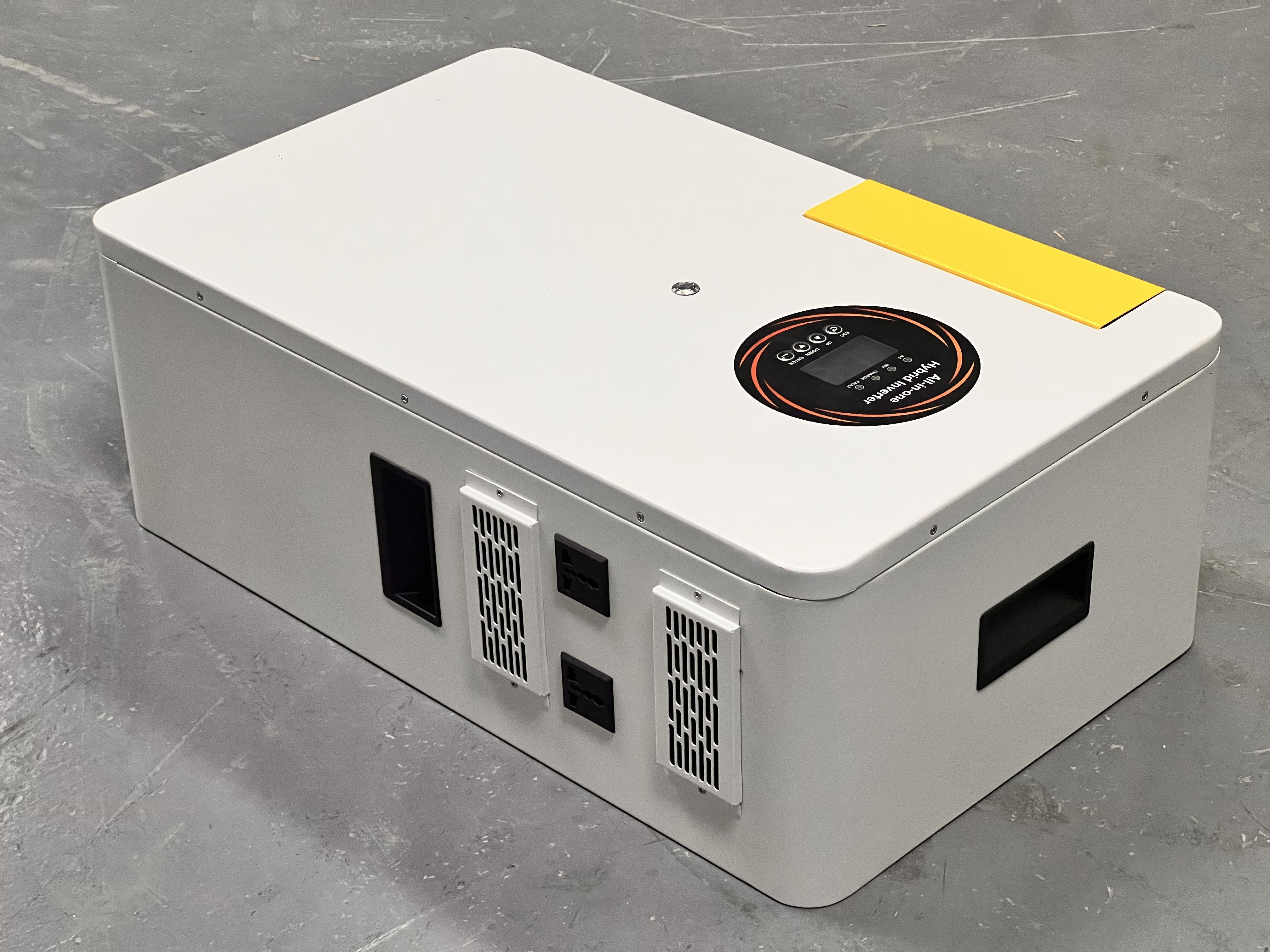 3.6KW&7.68KWH all in one machine 24V 3.6KW Hybrid inverter +7.68 KWH battery pack Equipped with a mobile roller