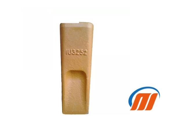 HIGH QUALITY EXCAVATOR SPARE PARTS 21N-70-37721 BUCKET TEETH XS115RC
