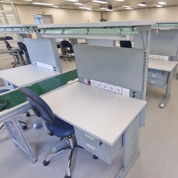 Anti-Static ESD Workbench for EPA Areas Custom ESD Work Table