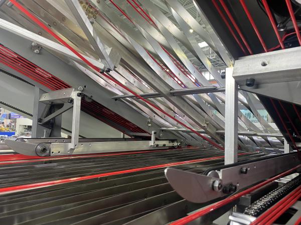 Máquina de laminação de placa alimentadora de borda de avanço ISO de alta velocidade