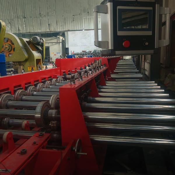 Máquina de moldeado de rollo de bandejas de cable de 100 mm-600 mm 220V/380V Máquina de bandejas de cable de voltaje