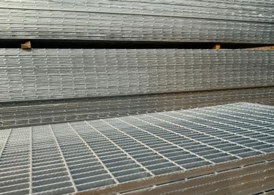 O mergulho quente galvanizou o aço serrilhado que raspa para o anti Decking da ponte do deslizamento